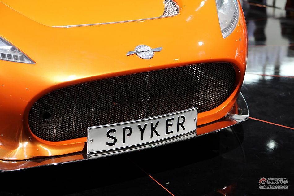 世爵Spyker C8 Laviolette