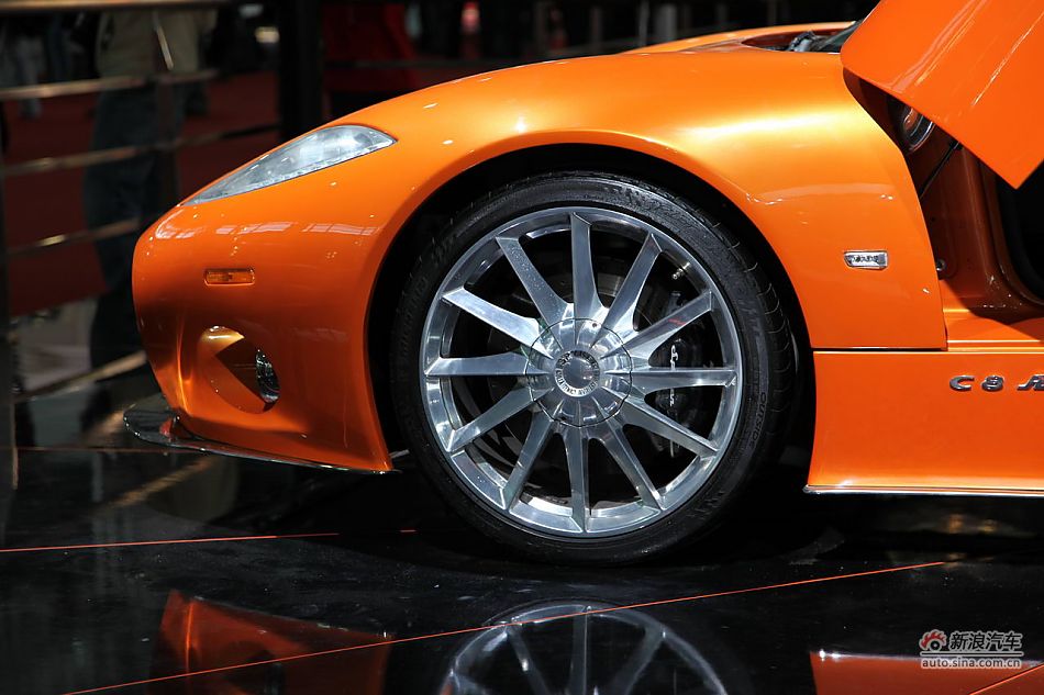 世爵Spyker C8 Laviolette