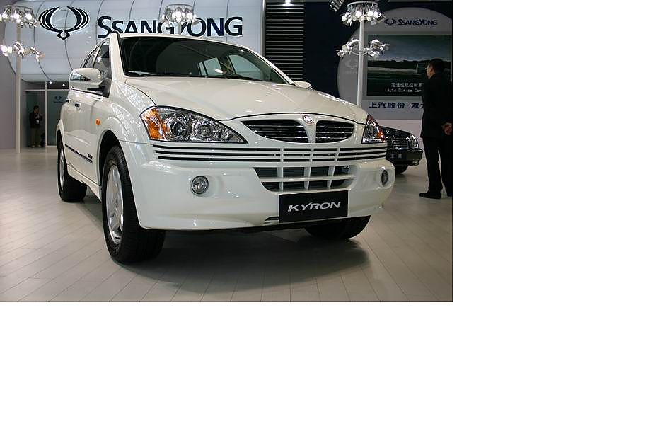 双龙kyron SUV