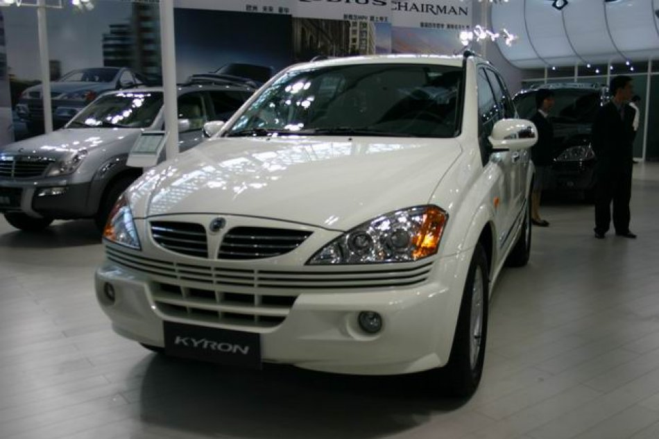 双龙kyron SUV
