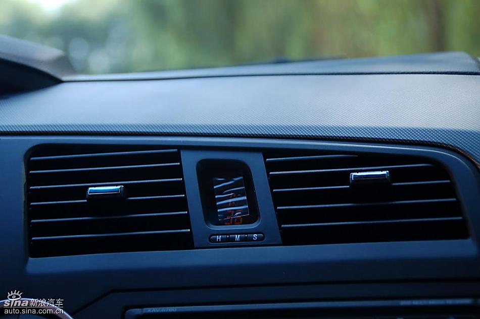 享御MH超豪华型内饰