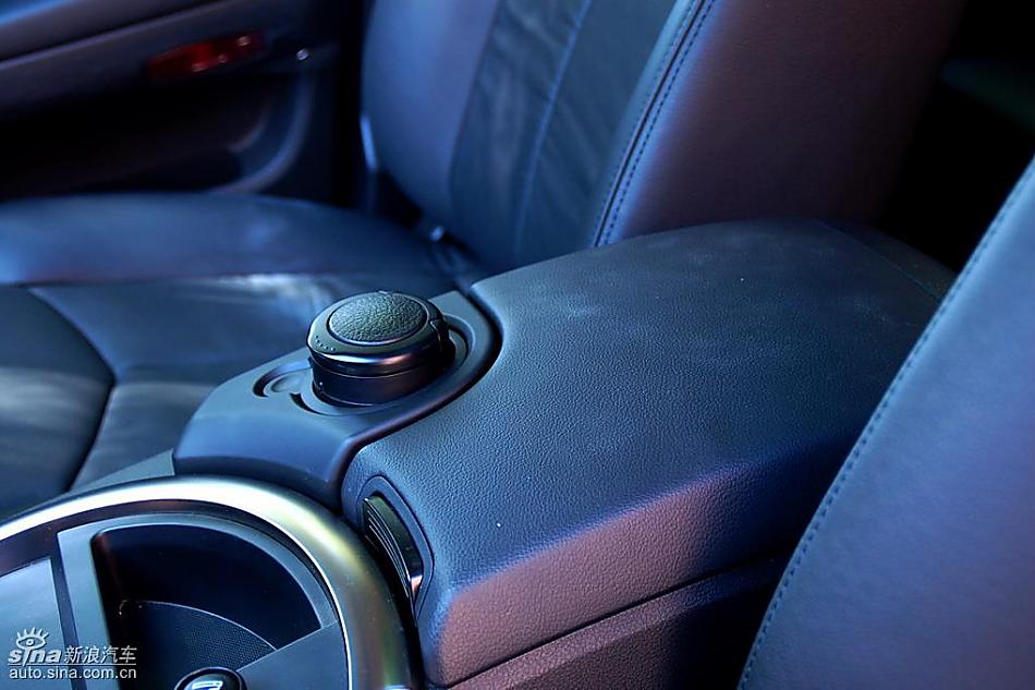 享御MH超豪华型内饰