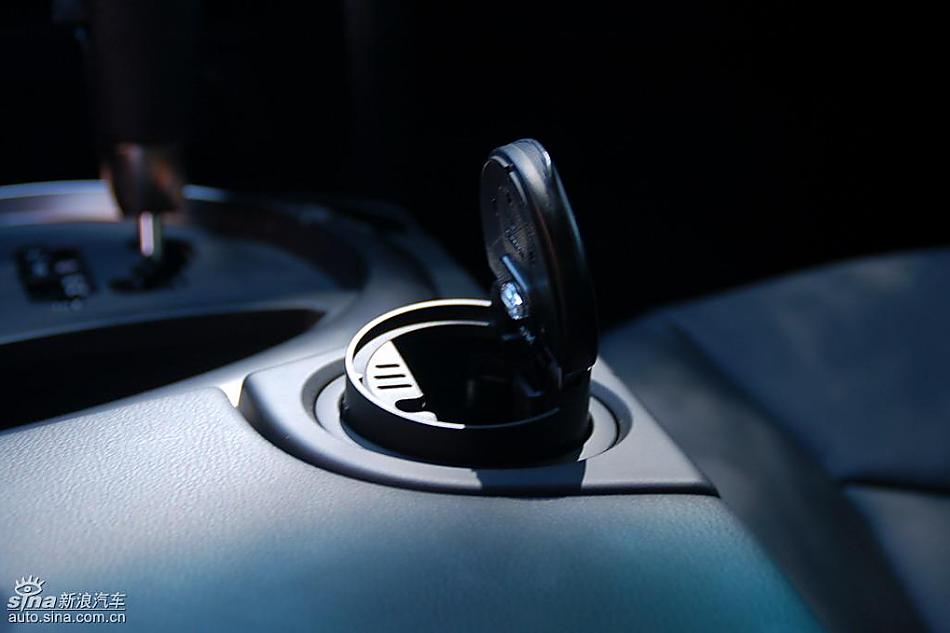 享御MH超豪华型内饰