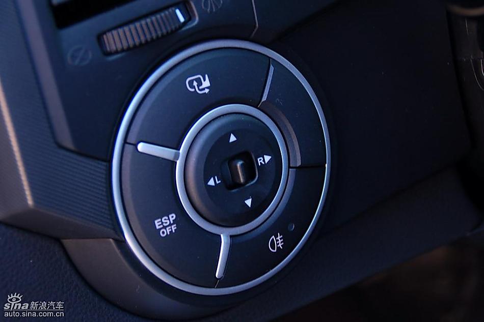 享御MH超豪华型内饰