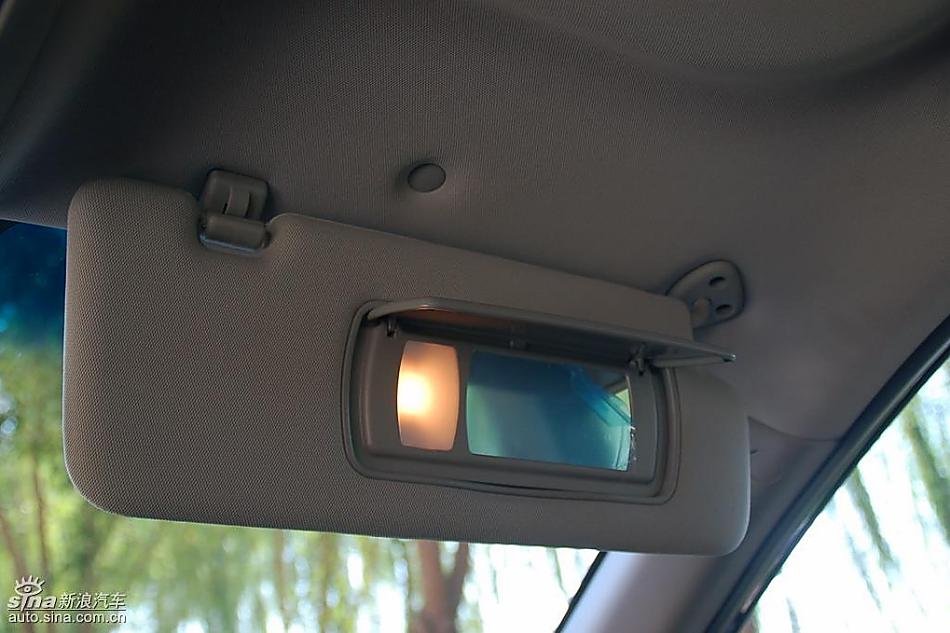 享御MH超豪华型内饰