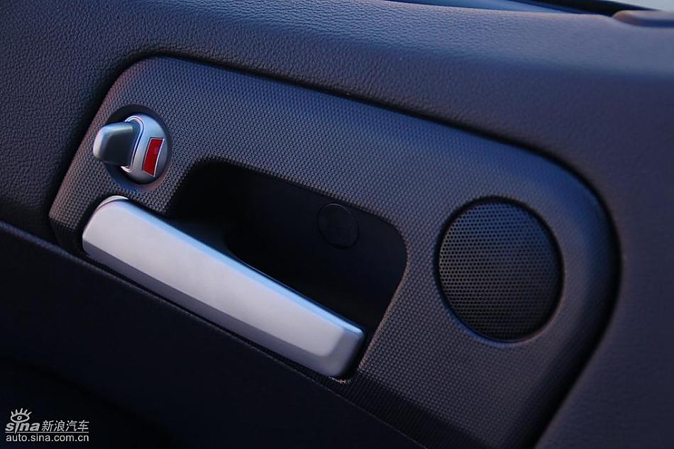 享御MH超豪华型内饰