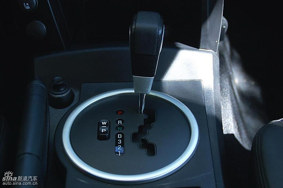 爱腾AD豪华型内饰