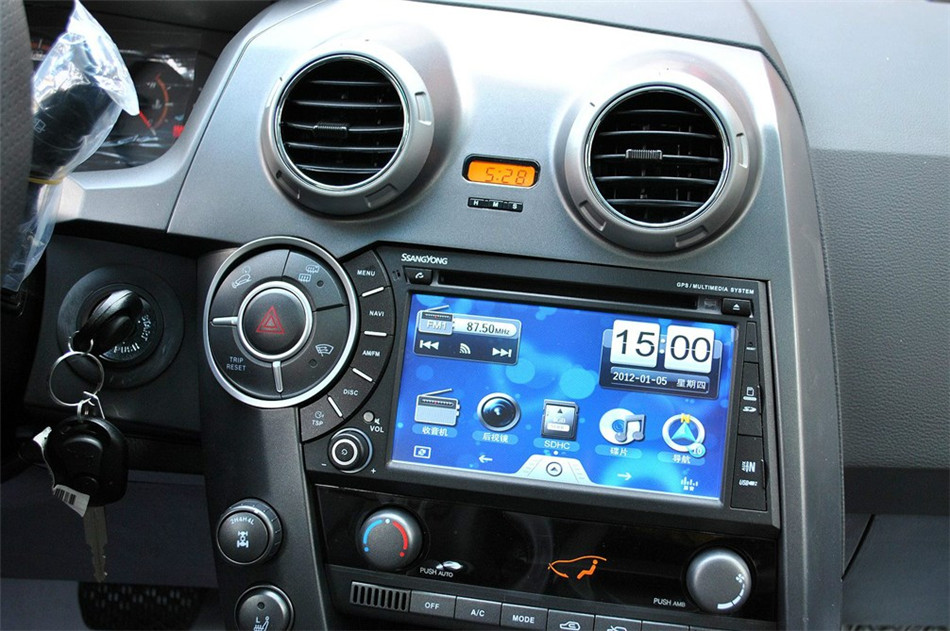 2011款爱腾2.3L自动汽油四驱豪华导航版