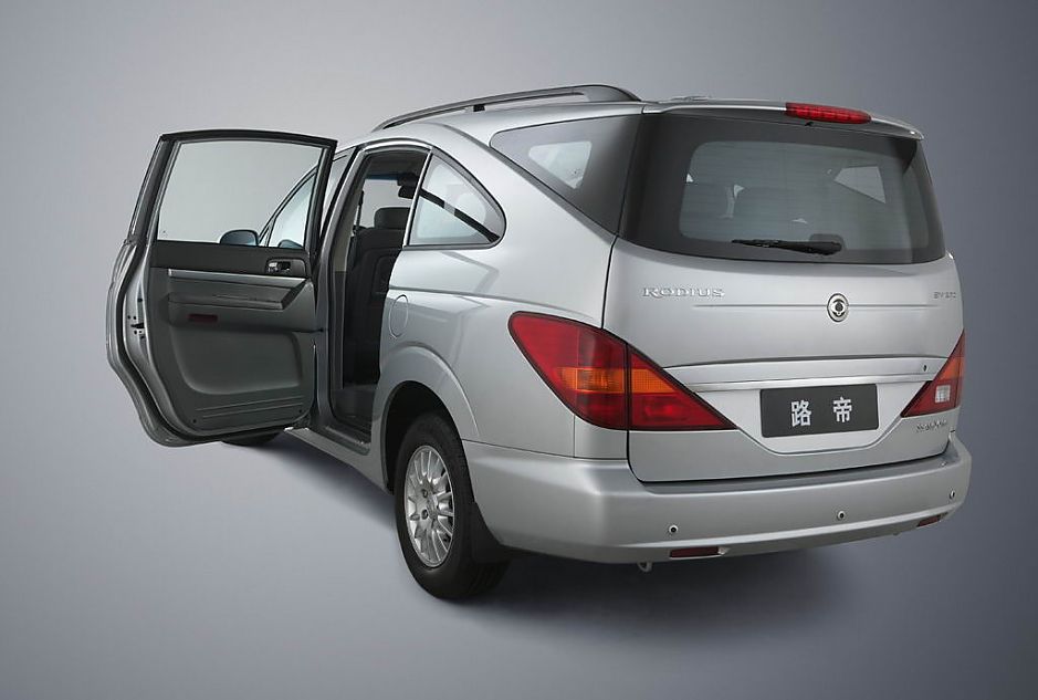 柴油版双龙新路帝