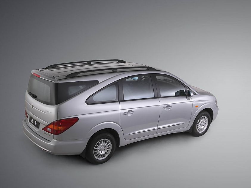 柴油版双龙新路帝