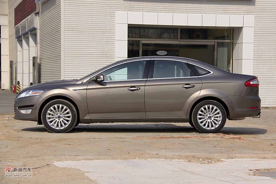 2011款蒙迪欧致胜高清到店实拍