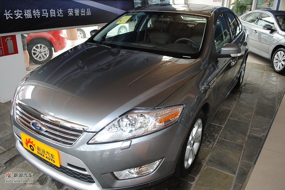 车辆外观及细节