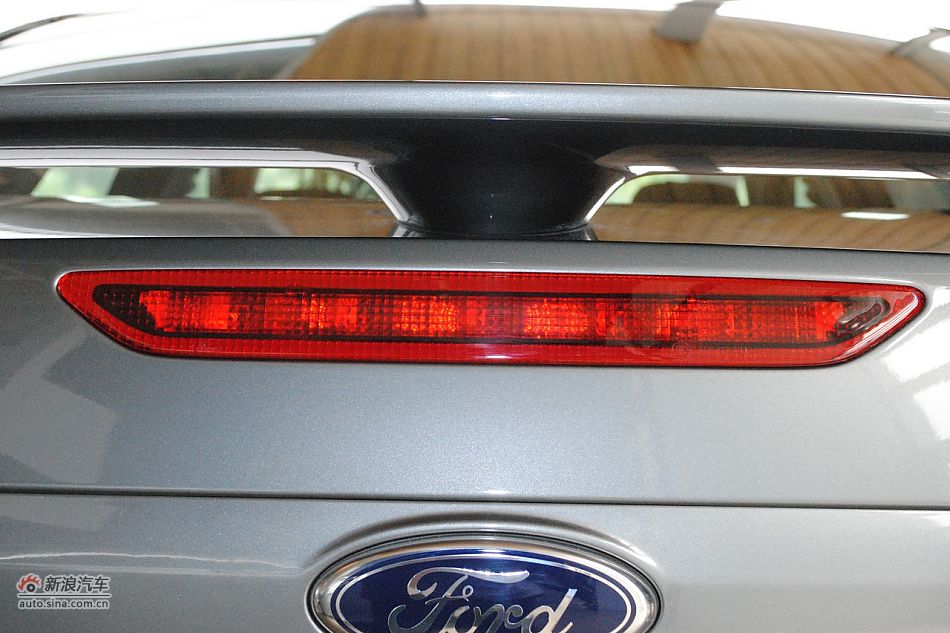 车辆外观及细节