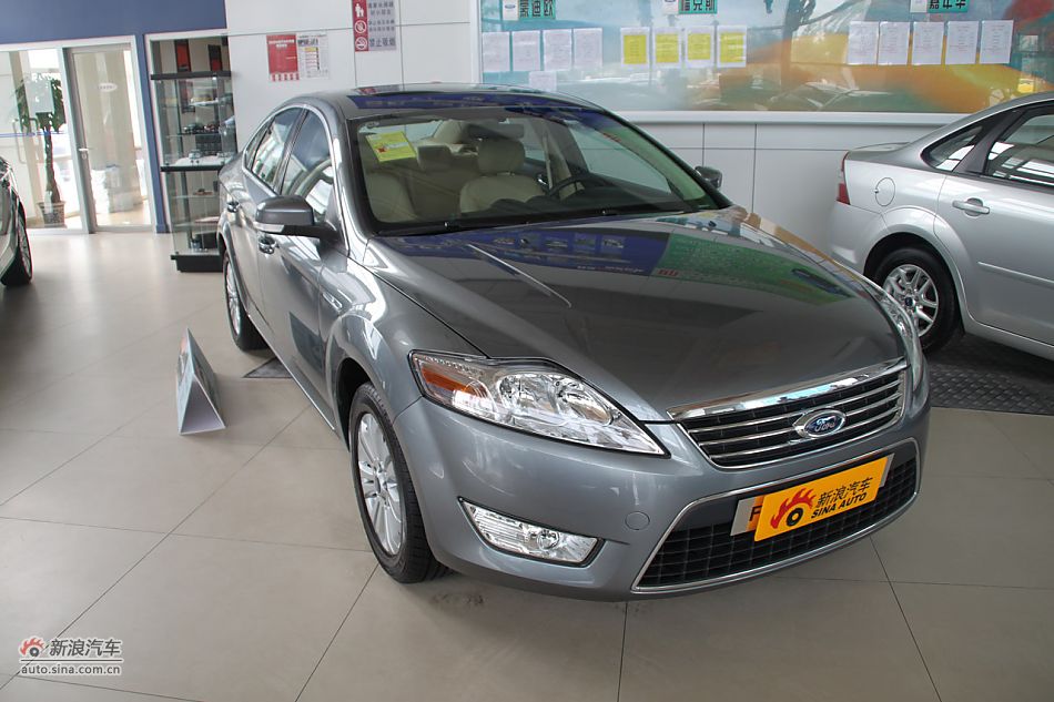 车辆外观及细节