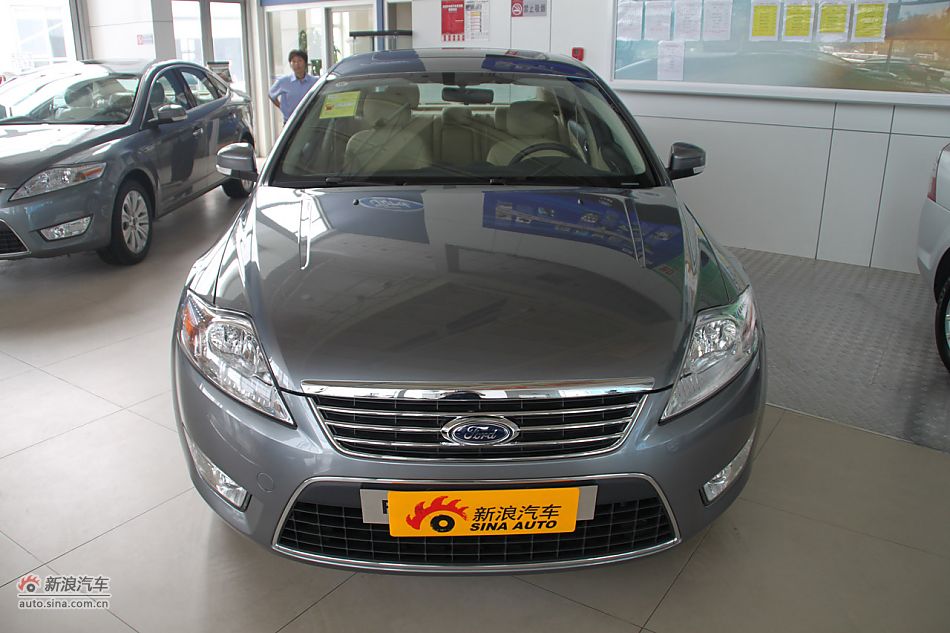 车辆外观及细节