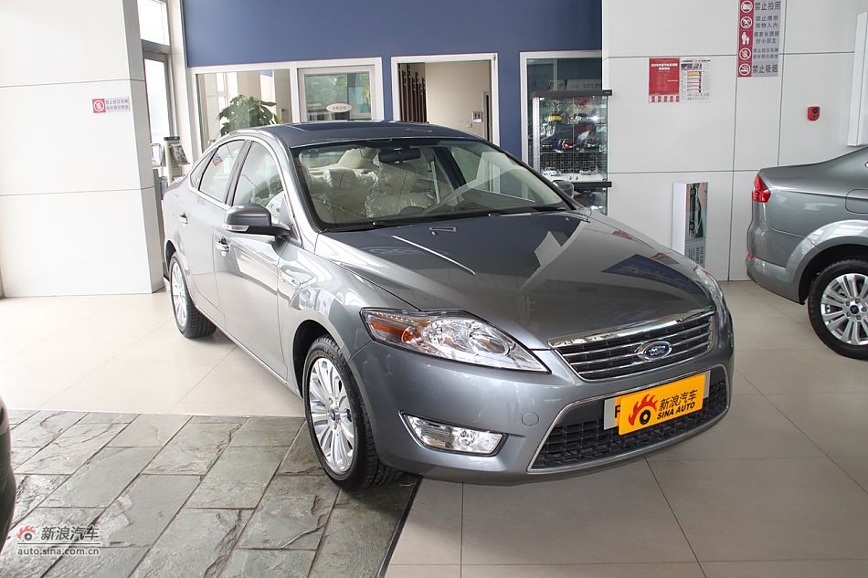 车辆外观及细节