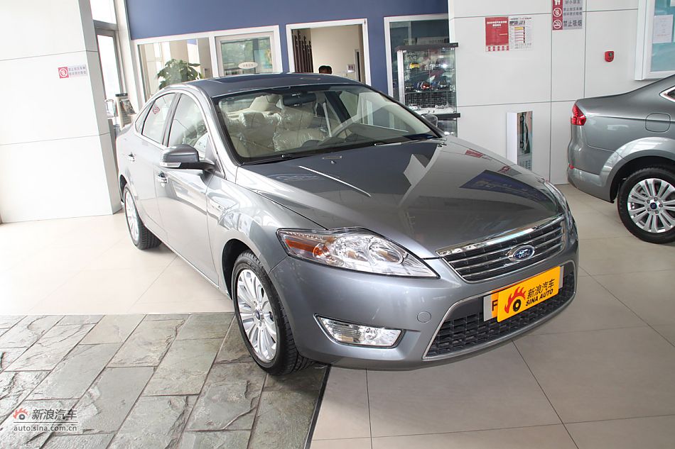 车辆外观及细节