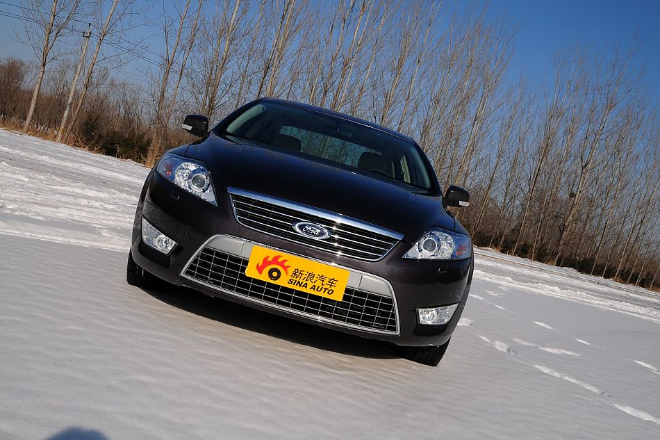 2010款蒙迪欧致胜致胜至尊型外观