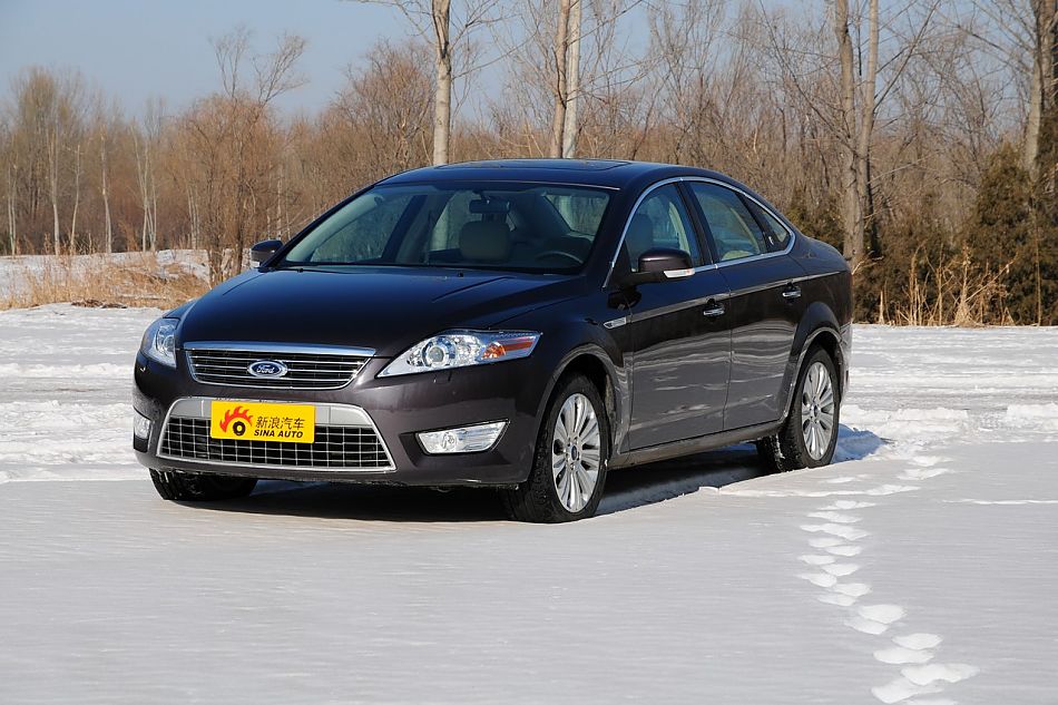 2010款蒙迪欧致胜致胜至尊型外观