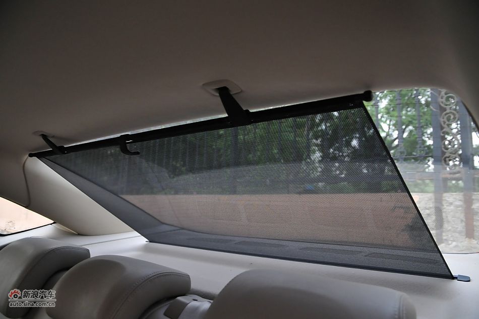 2011款蒙迪欧致胜内饰