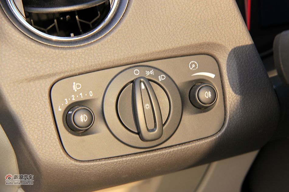 2011款蒙迪欧致胜高清到店实拍