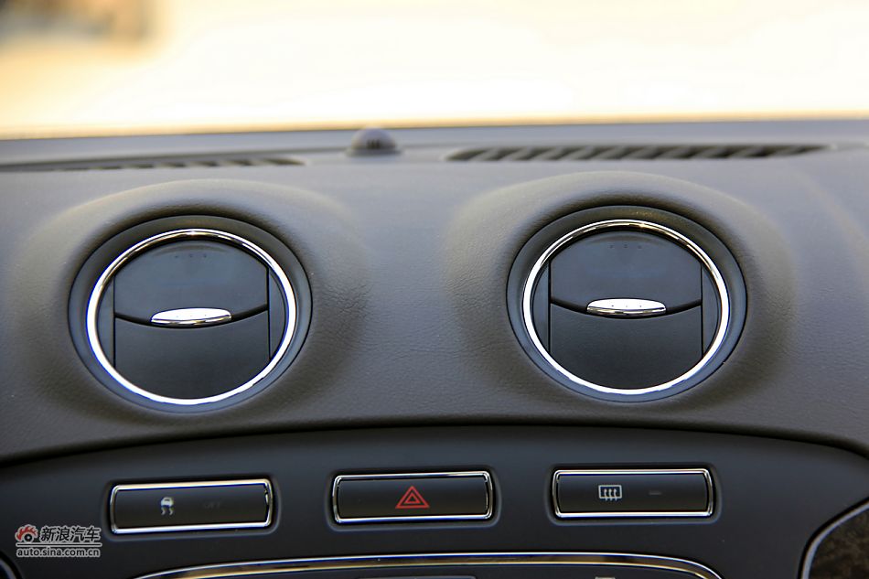 2011款蒙迪欧致胜高清到店实拍