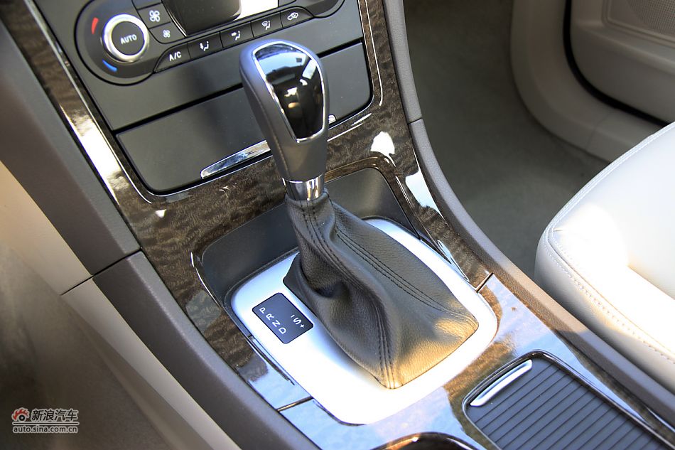 2011款蒙迪欧致胜高清到店实拍