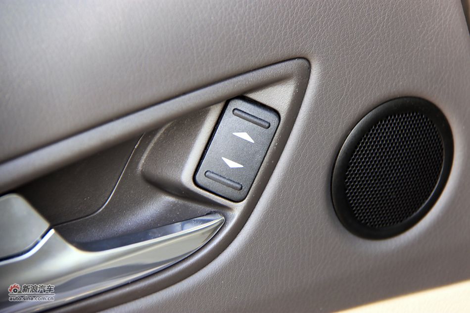 2011款蒙迪欧致胜高清到店实拍