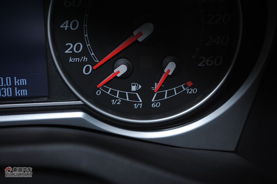 内饰部分及细节