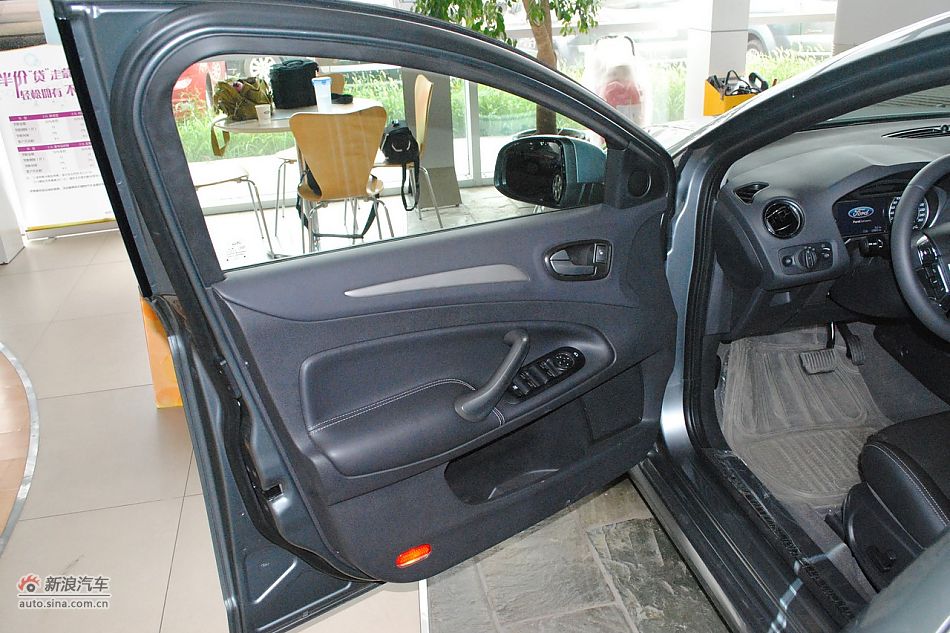 内饰部分及细节