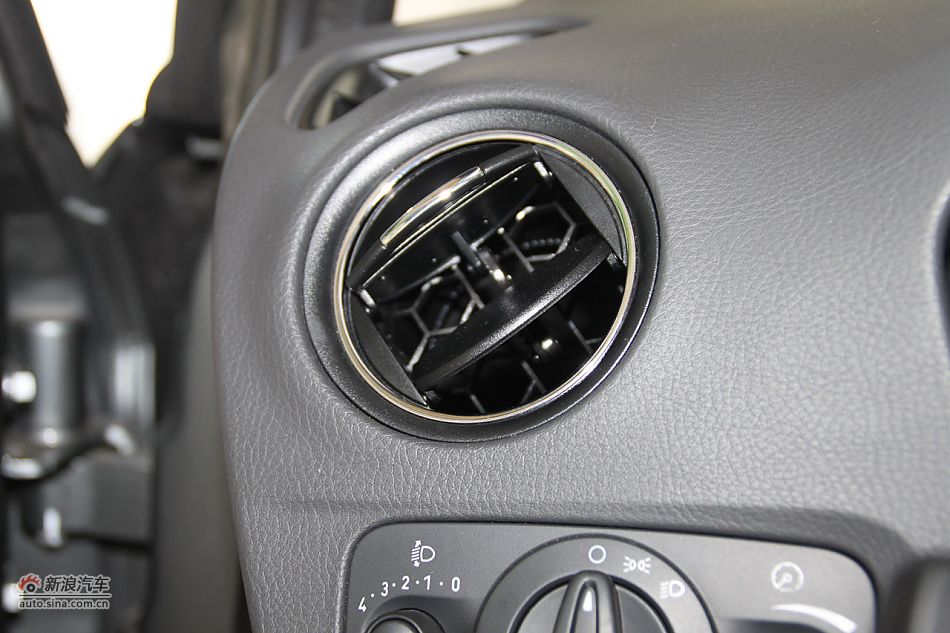 内饰部分及细节