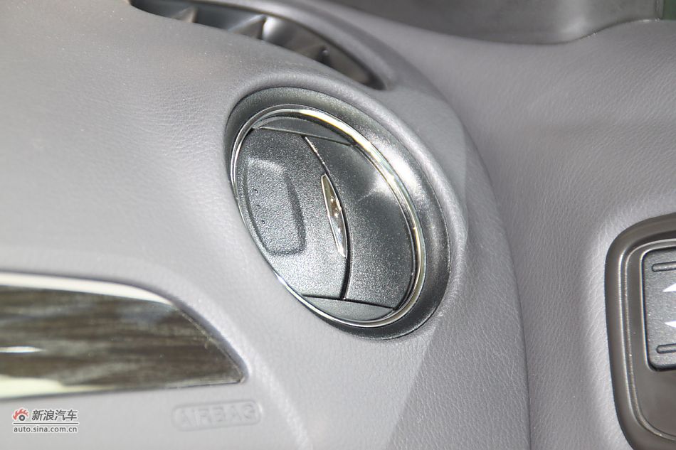 内饰部分及细节