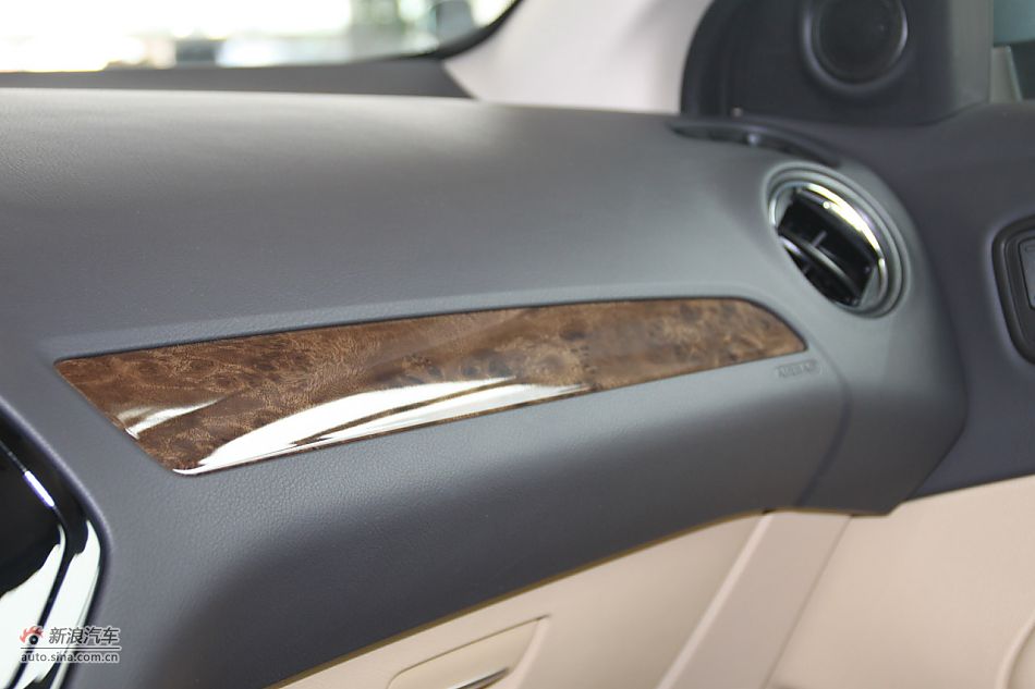 内饰部分及细节