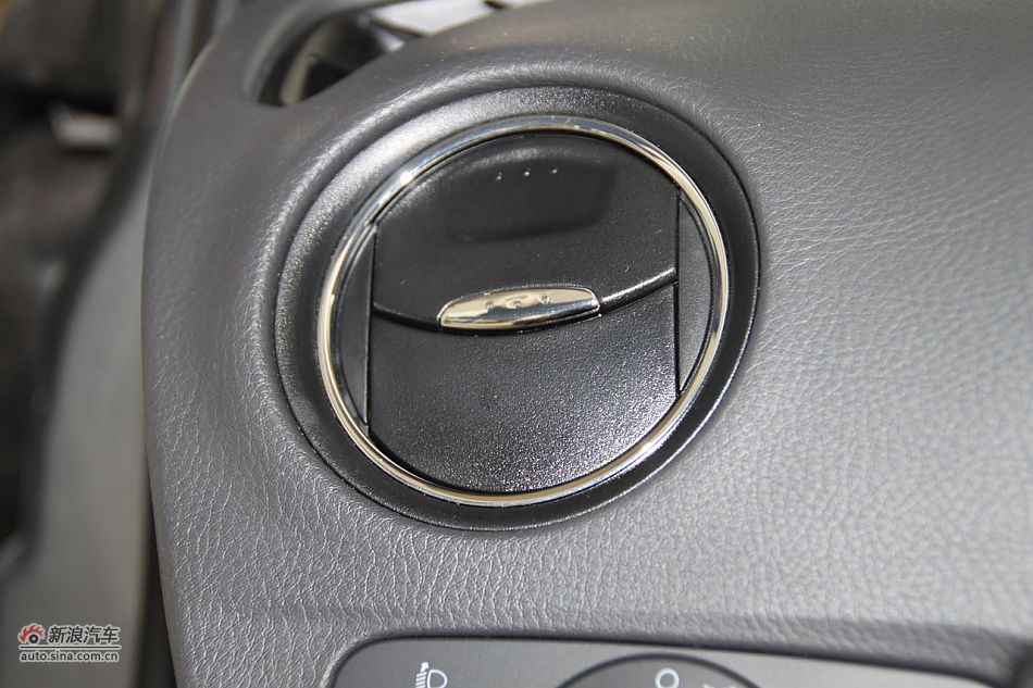 内饰部分及细节