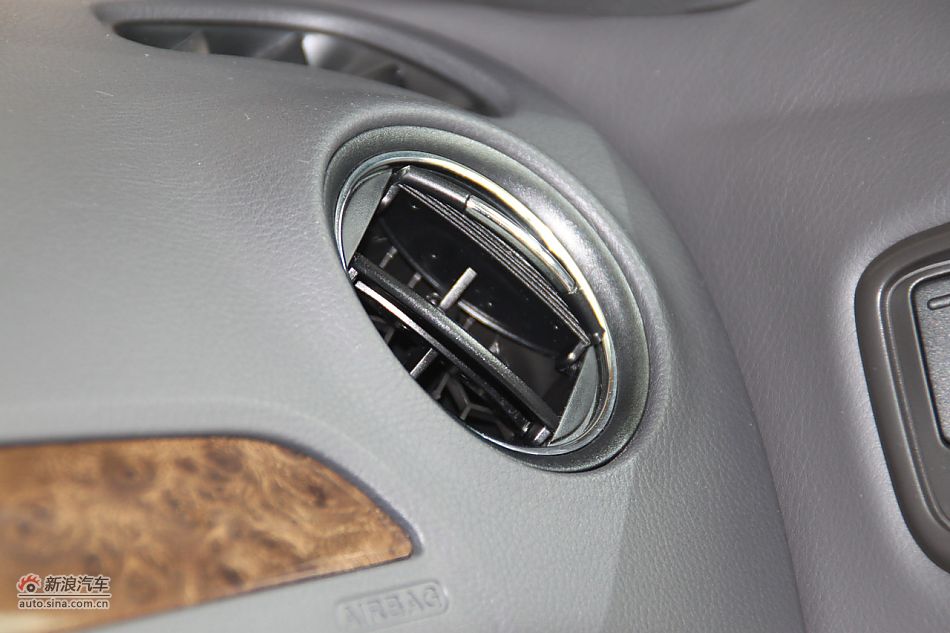 内饰部分及细节