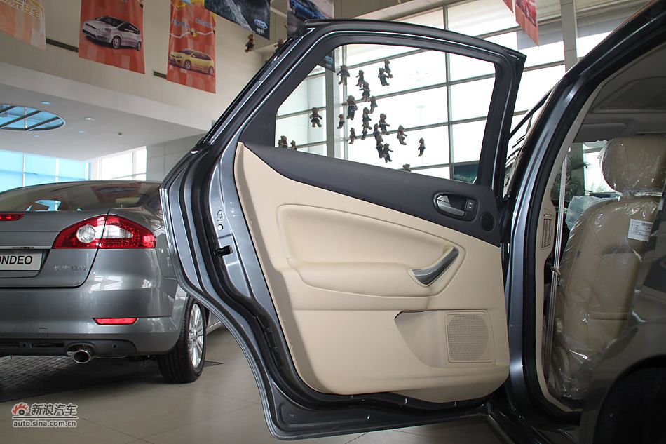 内饰部分及细节