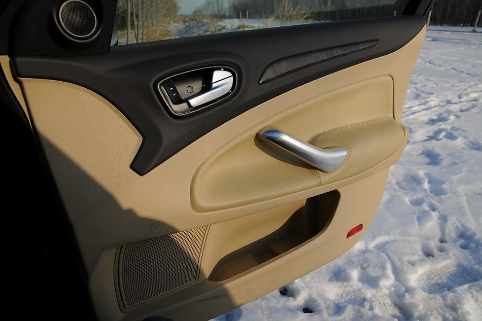 2010款蒙迪欧致胜致胜至尊型内饰