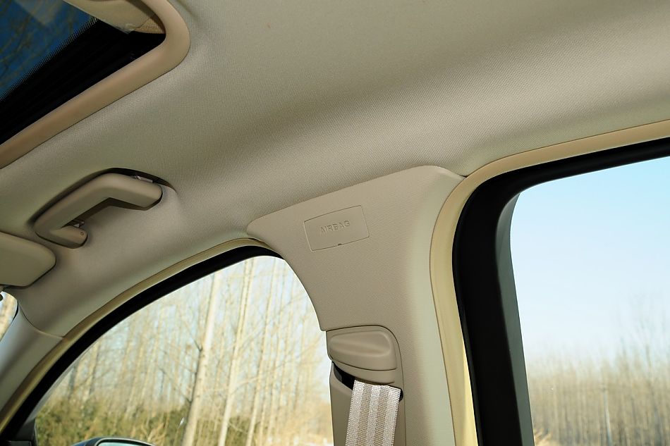 2010款蒙迪欧致胜致胜至尊型内饰