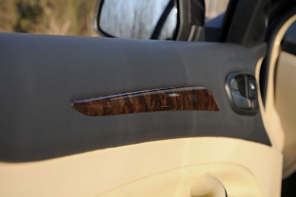 2010款蒙迪欧致胜致胜至尊型内饰