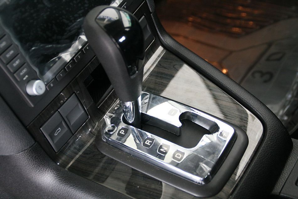 长安福特蒙迪欧变速杆