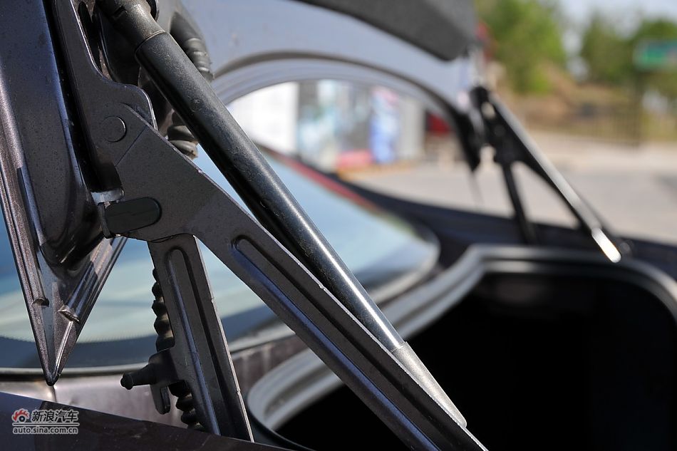 2011款蒙迪欧致胜空间