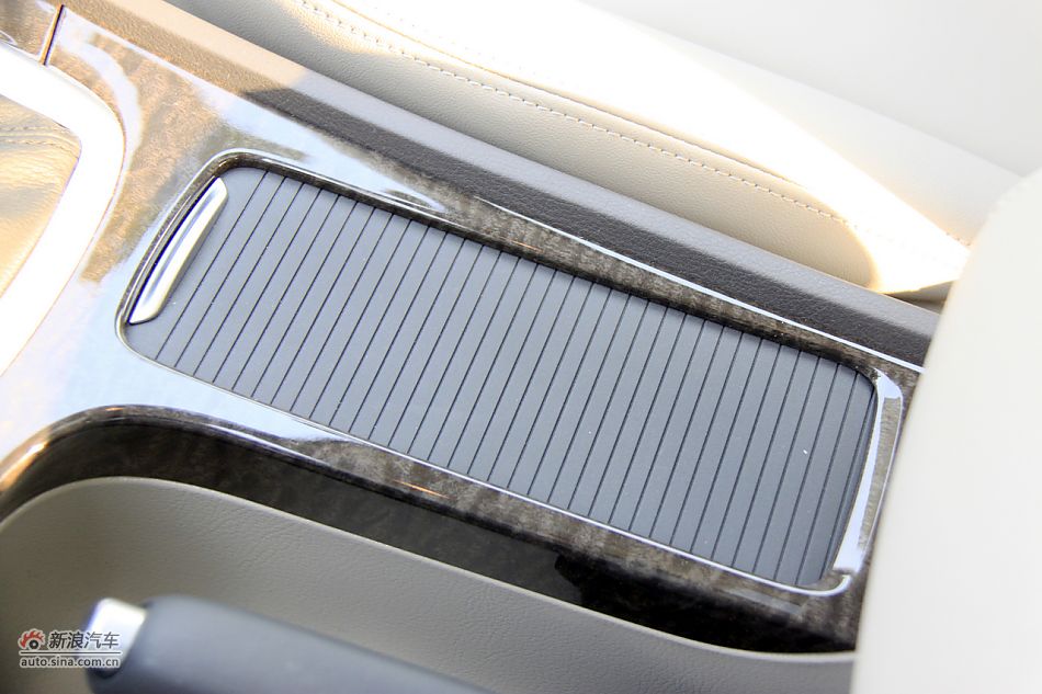 2011款蒙迪欧致胜高清到店实拍