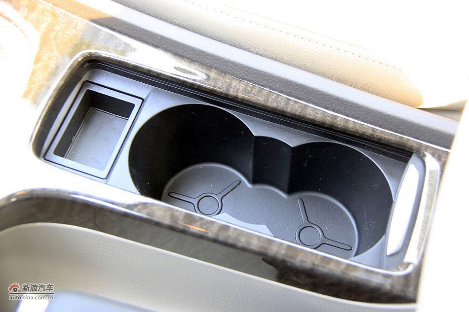 2011款蒙迪欧致胜高清到店实拍