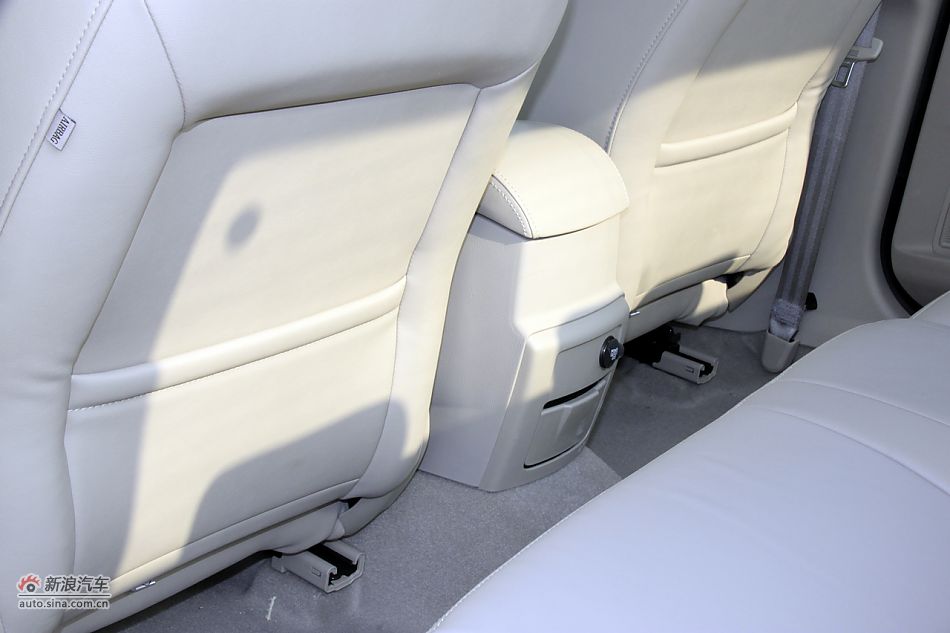 2011款蒙迪欧致胜高清到店实拍