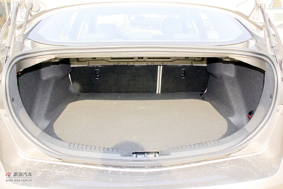 2011款蒙迪欧致胜高清到店实拍