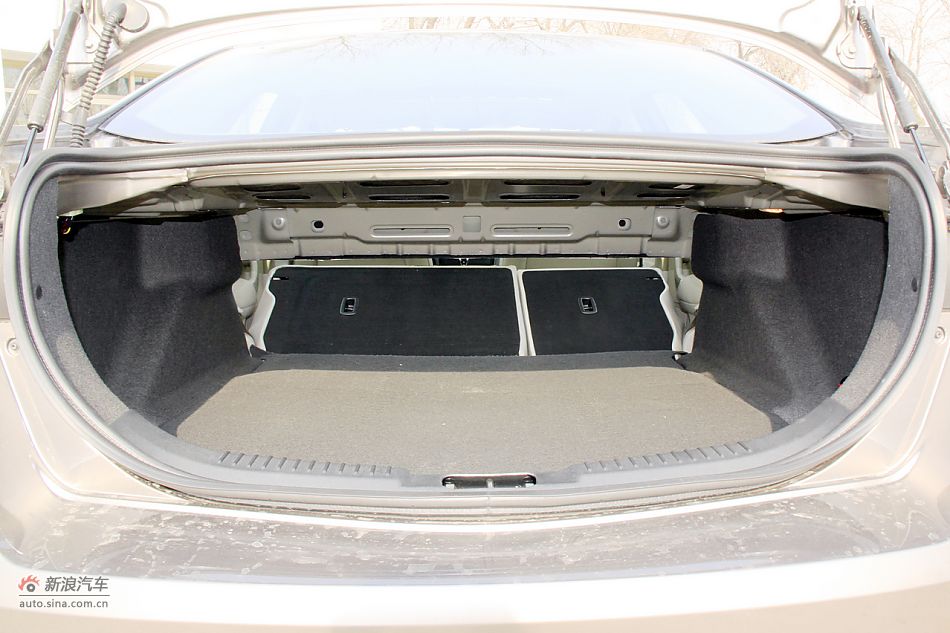 2011款蒙迪欧致胜高清到店实拍