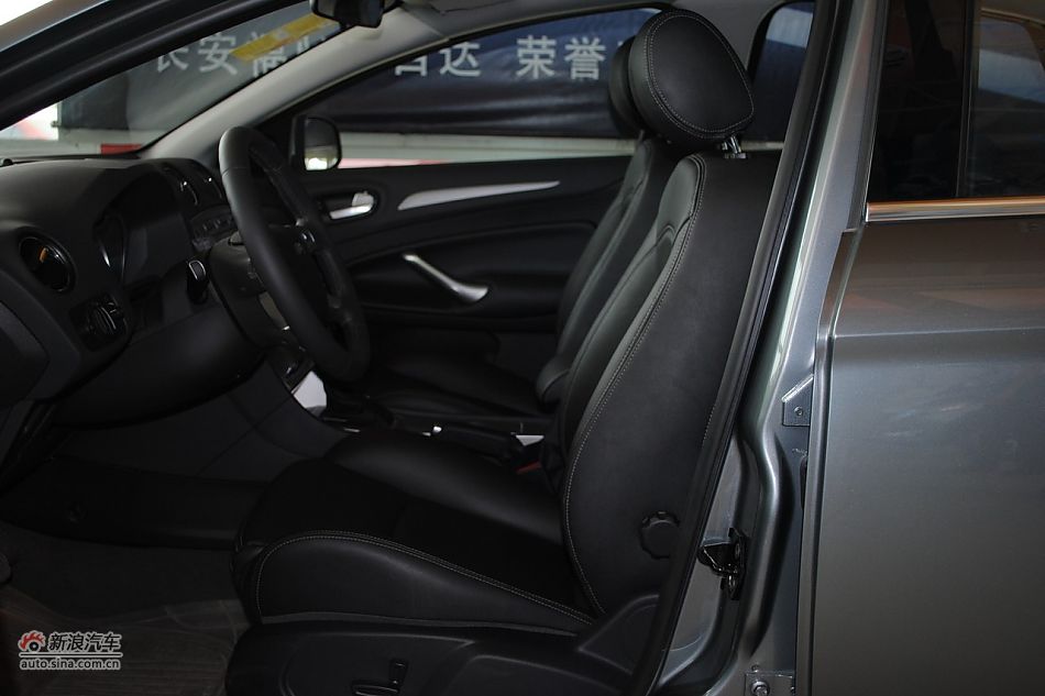 内饰部分及细节