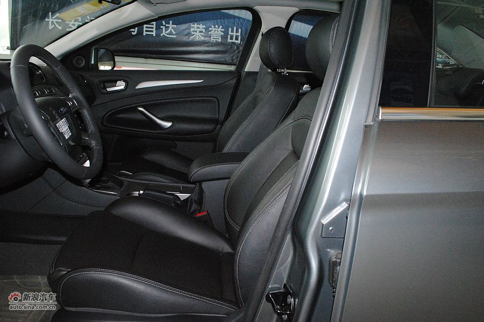 内饰部分及细节