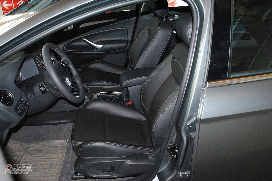 内饰部分及细节