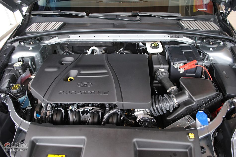 发动机、底盘悬挂及后备箱